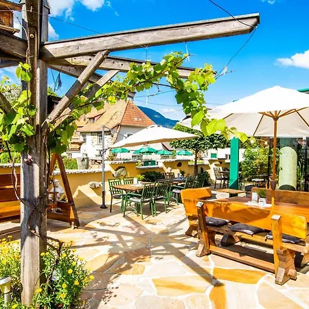 Knappenwirt Guest house 3*