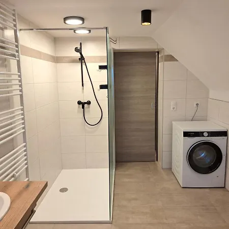 Knappenwirt بيت ضيافة