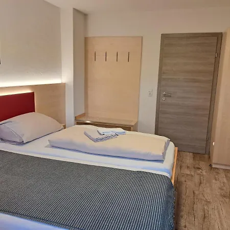 بيت ضيافة Knappenwirt Mariahof