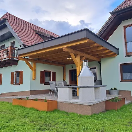 Knappenwirt Guest house Mariahof