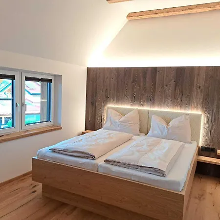 بيت ضيافة Knappenwirt 3*