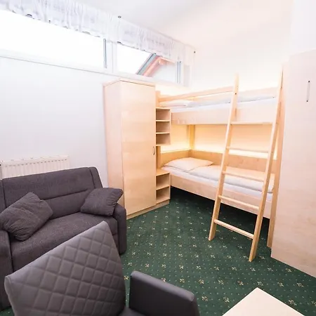 Guest house Knappenwirt 3*